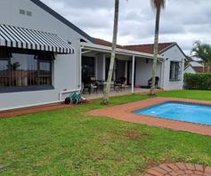Townhouse for sale in Scottburgh Central