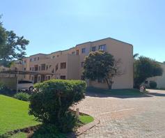 Apartment / Flat for sale in Weltevreden Park