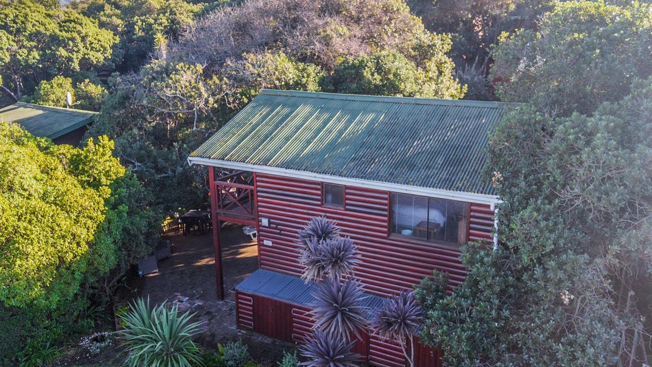 3 Bedroom House for sale in Meerenbosch - 77 Fisante - Hermanus