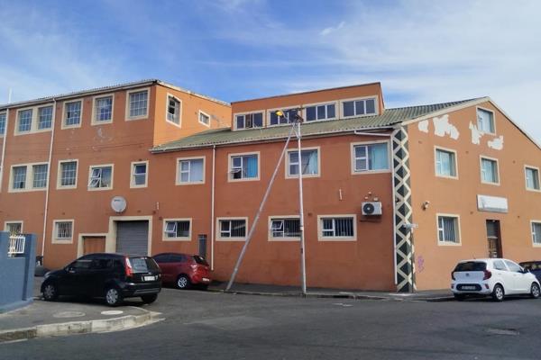 Commercial property for sale / student accommodation / salt river

great ...