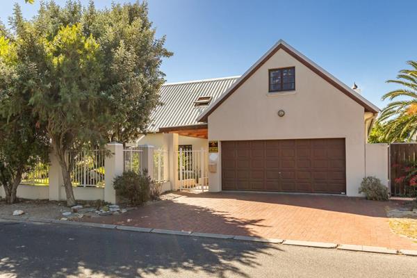 6 bedroom furnished home - available month to month rental from June 2025.

Situated in a quite neighborhood with plenty to do in the ...