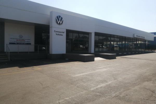 Corner building with clear view from main road and ample parking this building offers ...