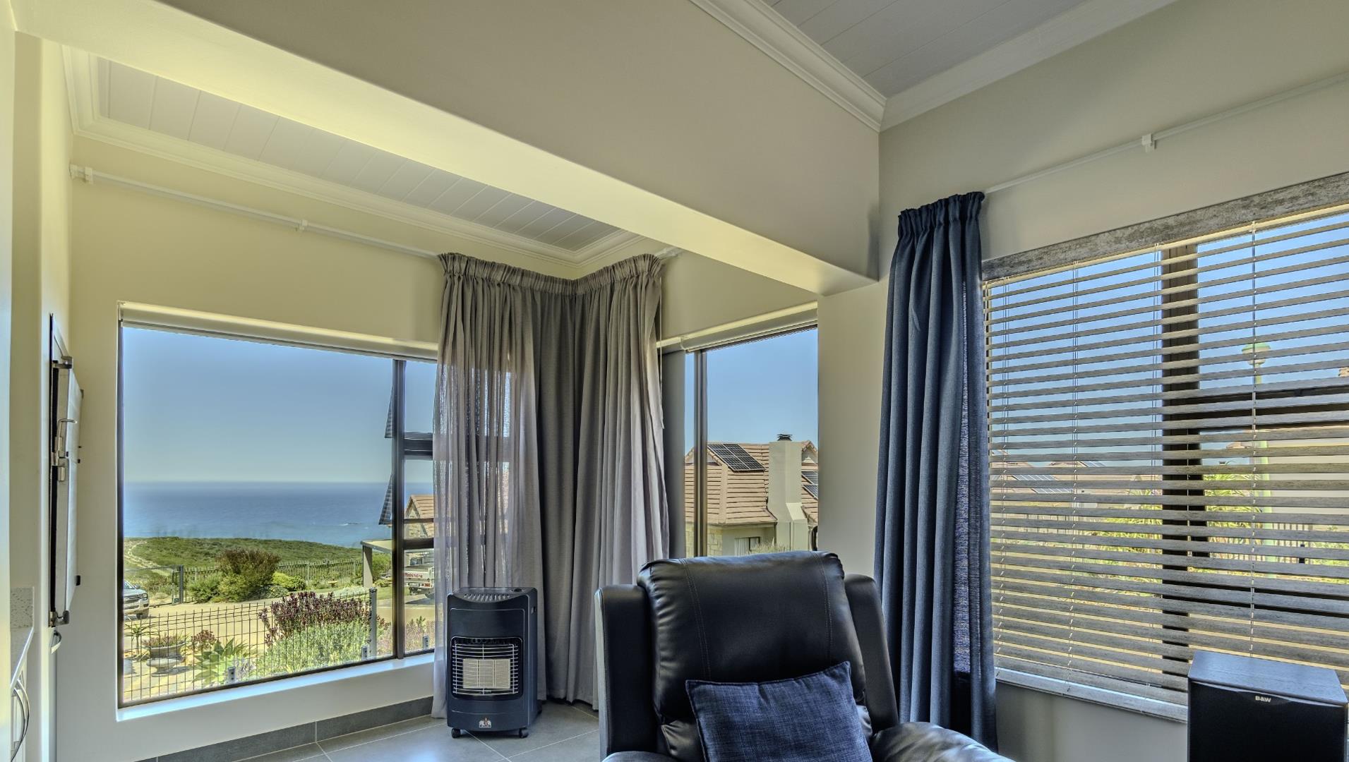 Photo of 2 Bedroom House for sale in Paradise Coast