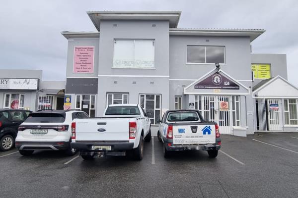 Property Summary
This sale is Subject to Confirmation by the parties involved
Erf 9475 ...