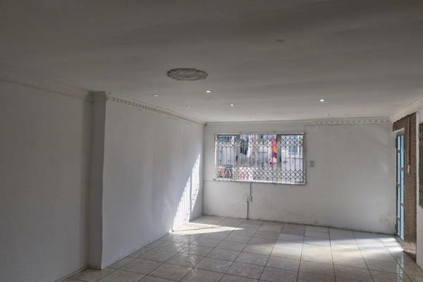 Location Highlights:
1. Main Road Visibility: High foot traffic and excellent exposure
2. Opposite Shopping Complex: Increased foot ...