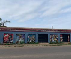 Townhouse for sale in Kwa Thema