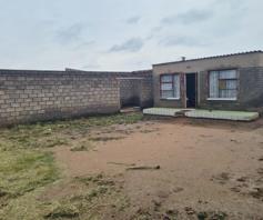 House for sale in Langaville