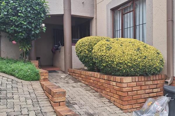 Stunning 73 sqm ground floor unit consisting of 2 bedrooms, 1 full bathroom, open plan lounge and kitchen, enclosed balcony that can be ...