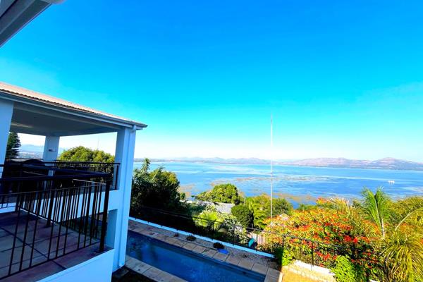 Exclusive mandate, price negotiable.

Experience the ultimate in luxury living with this stunning 7-bedroom, 4-bathroom home (3 bed 1 ...