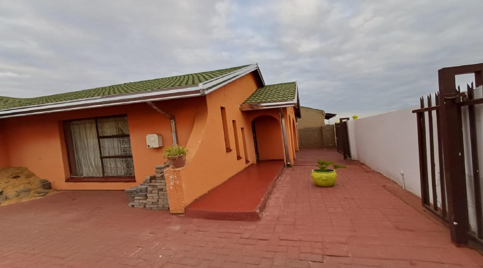 Sebokeng Zone 10 Property : Property and houses for sale in Sebokeng ...