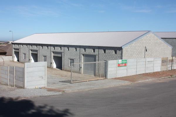 Brand new commercial space suitable for a mini-factory or a workshop just off Main Road in Vredenburg. The property consists of a 100m2 ...