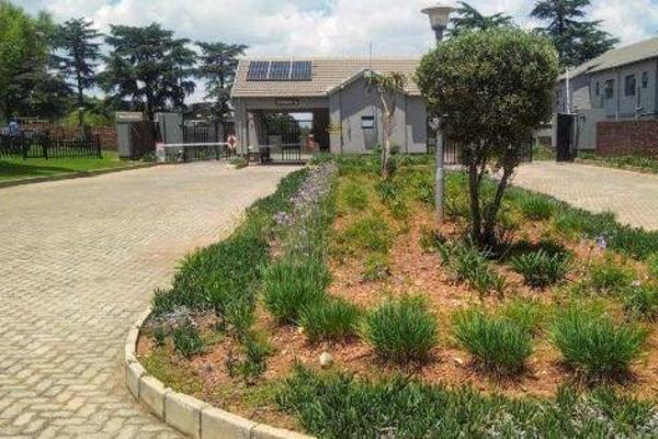 Silver Pines Estate Delight!
Discover this stunning 2-bedroom, 1-bathroom apartment in Cloverdene, perfect for modern living. The fully ...