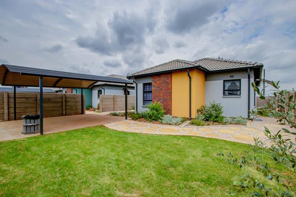 Stunning 3-Bedroom, 2 Bathroom Home– Ready to Occupy!

R100,000 SAVINGS on Transfer Costs!

Existing house for sale!

Don’t miss ...