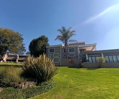 Townhouse for sale in Peacehaven