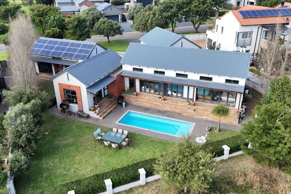 This immaculate 3-bedroom en suite home offers some of the most breathtaking views in Copperleaf Estate. From the moment you step ...