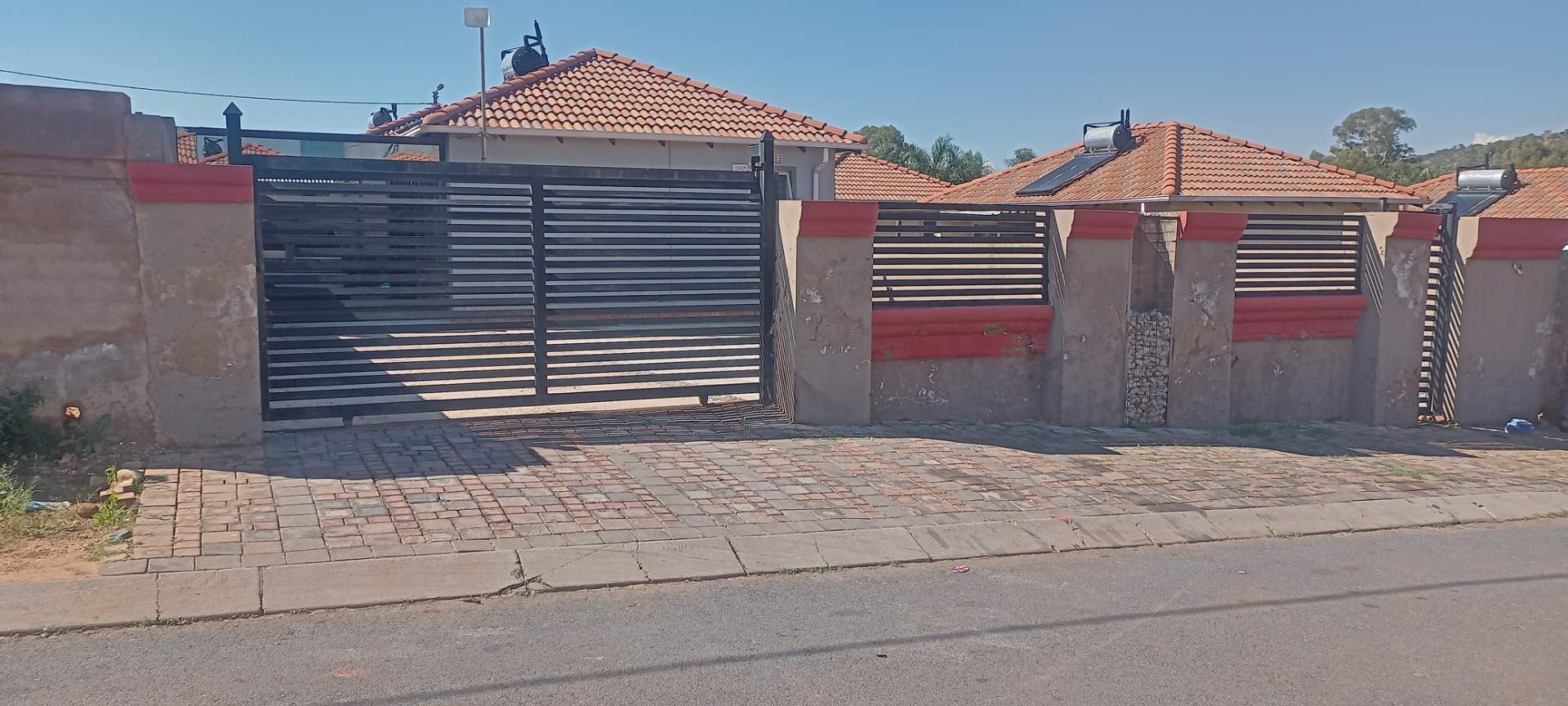 2 Bedroom House for sale in Mahube Valley - 2508 Ostong Street - P24 ...