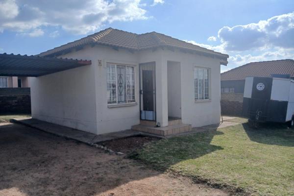 Here is a lively family home for sale this home has so much potential to become your forever home and a place you and qyour family that ...