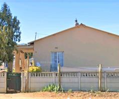 House for sale in Van Wyksvlei