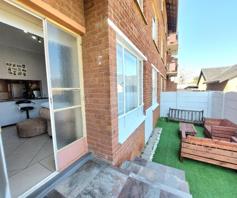 Apartment / Flat for sale in Witpoortjie