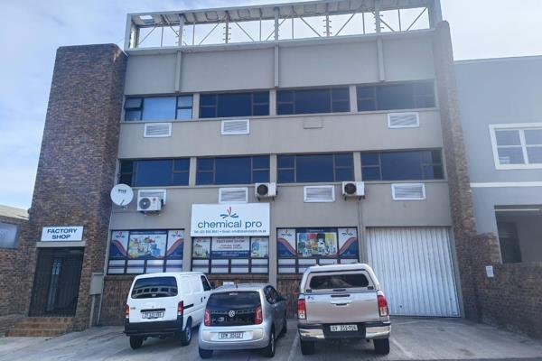 This freestanding industrial building available To Let in Bellville offers a versatile ...