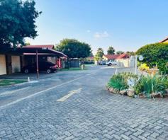 Townhouse for sale in Doornpoort