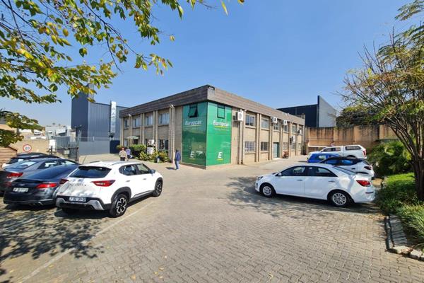 Unlock the potential of your business with this exceptional 760m&#178; standalone ...