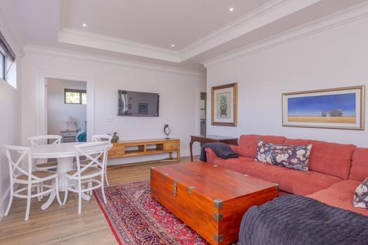 2 Bedroom Apartment / Flat to rent in Constantia