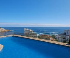 Apartment / Flat for sale in Bantry Bay