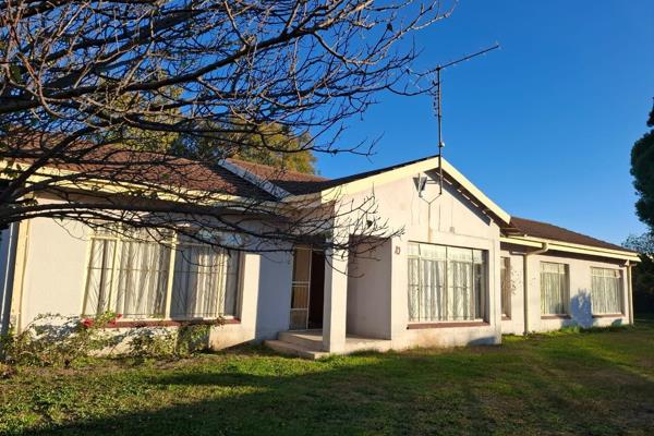 Charming Family Home with Spacious Garden and Endless Potential.

This delightful family home offers warmth, space, and character ...