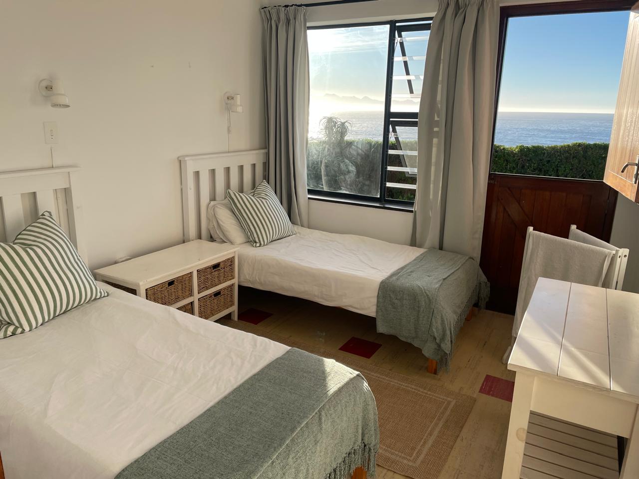 Photo of 6 Bedroom House to rent in Plettenberg Bay Central
