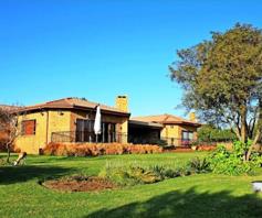 Farm for sale in Hekpoort