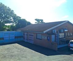 Townhouse for sale in Palmiet