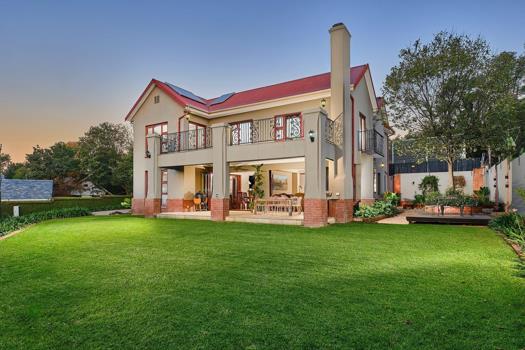 3 Bedroom House for sale in Emmarentia