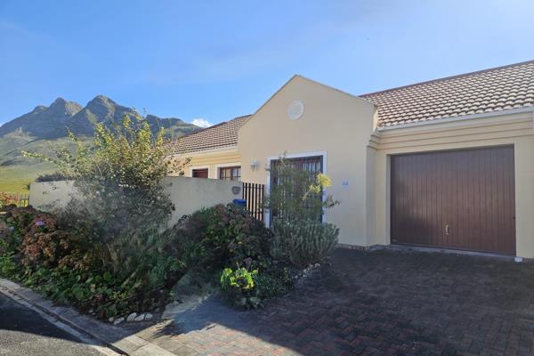 2 Bedroom, 2 bathroom unit with lovely spacious lounge, dining area and small kitchen. ...