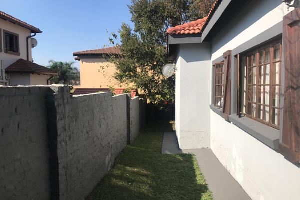 This spacious and inviting 3-bedroom home offers comfortable living with generously sized rooms, perfect for families. The house ...