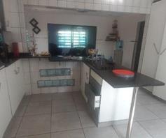 House for sale in Lenasia Ext 2
