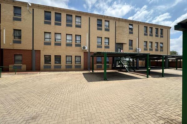 A well-located and functional office space in the heart of New Redruth, Alberton., is ...