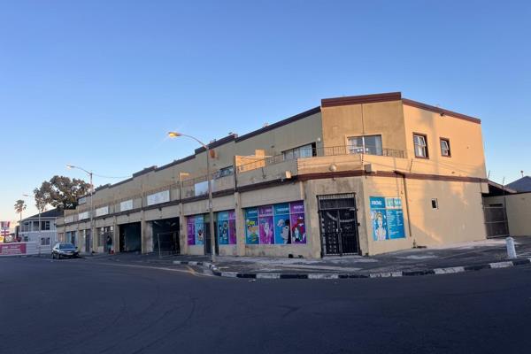 Exclusive sole mandate. Back on the market!
This versatile and high-potential property is now available exclusively through Sole ...