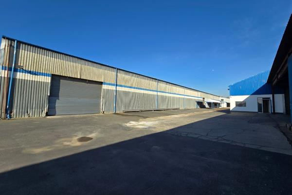 This 4,181sqm industrial property in Heriotdale is available to let at R40 per square ...