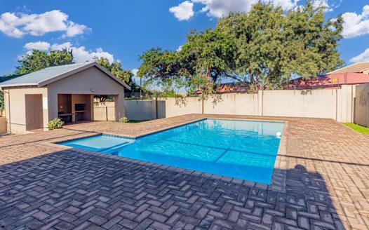 2 Bedroom Apartment / Flat for sale in Northgate