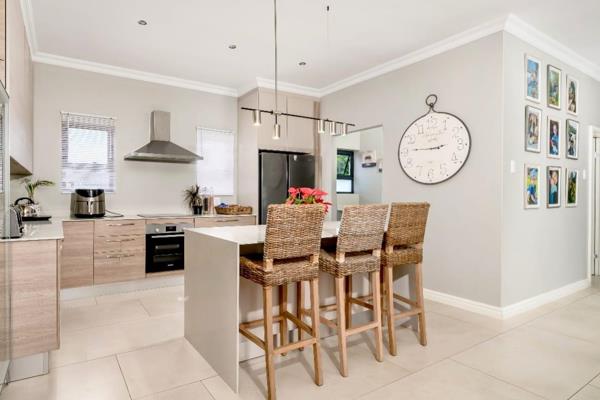NO TRANSFER DUTY | TRANSFER FEES INCLUDED
Experience contemporary estate living in one ...