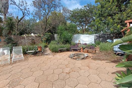 5 Bedroom House for sale in Wierda Park