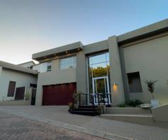 House for sale in Stone River Estate