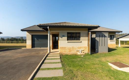 3 Bedroom Townhouse for sale in Hayfields