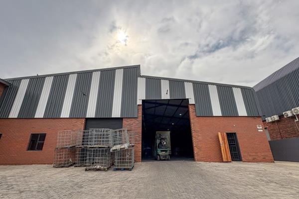 This well-positioned industrial warehouse in the heart of Crown Mines offers an ...