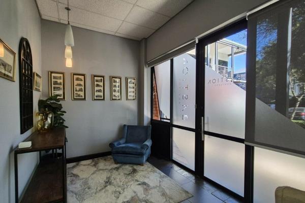 This park offers sectional title offices either for lease or sale in a highly convenient ...