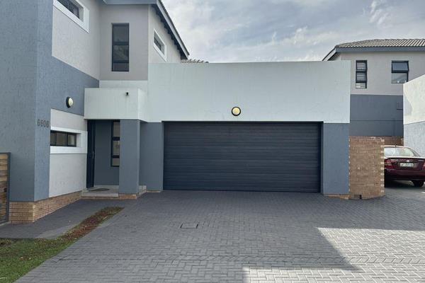 Modern 3-Bedroom Apartment with private garden in secure estate - stylish &amp; spacious ...