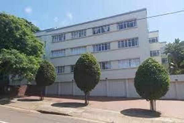 Very spacious and secure apartment in Morningside. The building is in Norfolk Road in Musgrave. Situated just off Curry Road proximity ...