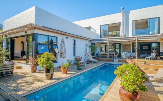 4 Bedroom House for sale in Chapmans Peak