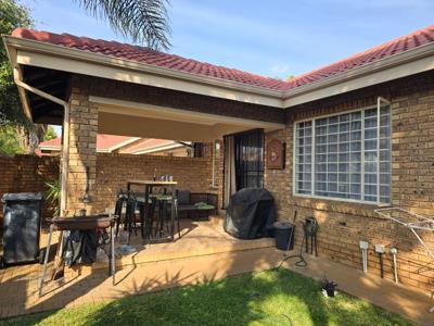 R 1 300 000